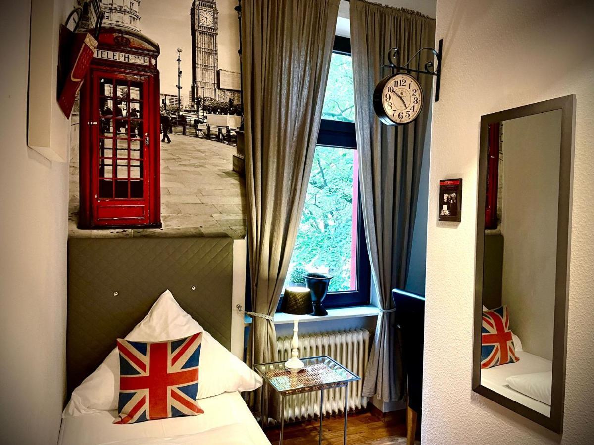 Hotel Am Volksgarten دوسلدورف المظهر الخارجي الصورة